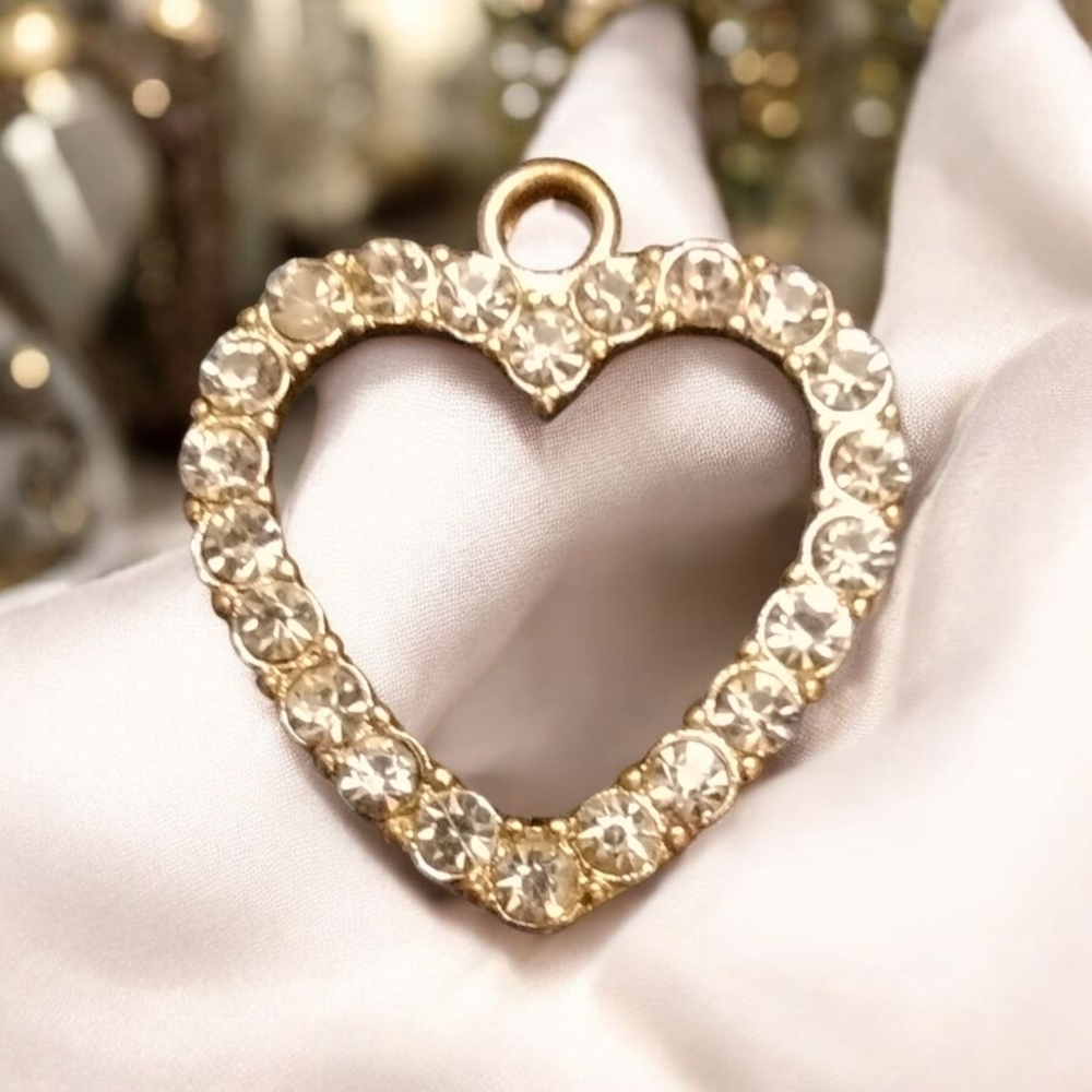 Heart Charm Faux Diamond